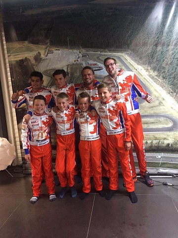 nieuwe pakken Team NL 2016  voor Sarno